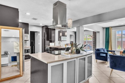 Купить виллу или дом в Пемброк-Пайнс, Флорида 4 спальни, 153.47м2, № 2006703 - фото 8