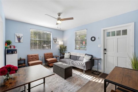 House in Gainesville, Florida 2 bedrooms, 70.05 sq.m. № 2394271 - photo 7