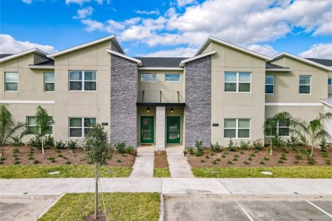 Adosado en venta en Kissimmee, Florida, 4 dormitorios, 177.81 m2 № 1689891 - foto 1