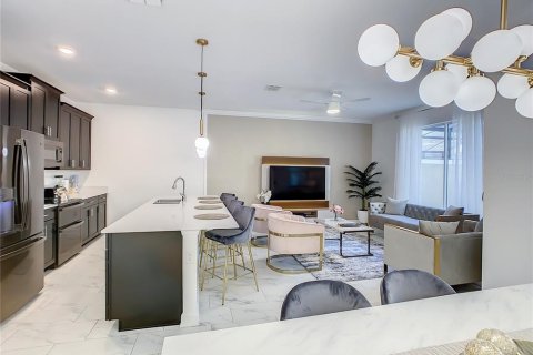 Adosado en venta en Kissimmee, Florida, 4 dormitorios, 177.81 m2 № 1689891 - foto 19