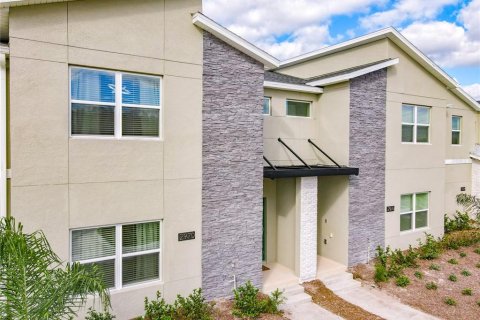 Adosado en venta en Kissimmee, Florida, 4 dormitorios, 177.81 m2 № 1689891 - foto 4