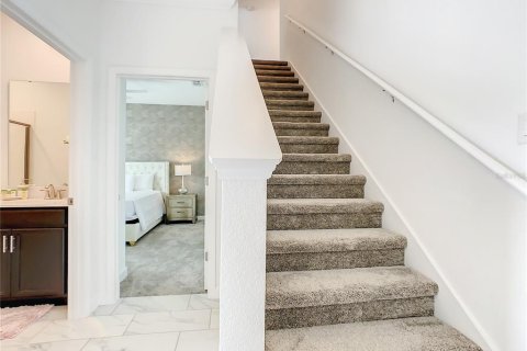Adosado en venta en Kissimmee, Florida, 4 dormitorios, 177.81 m2 № 1689891 - foto 11