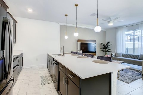 Adosado en venta en Kissimmee, Florida, 4 dormitorios, 177.81 m2 № 1689891 - foto 13