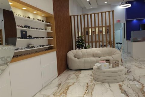 Купить коммерческую недвижимость в Орландо, Флорида № 2034302 - фото 4