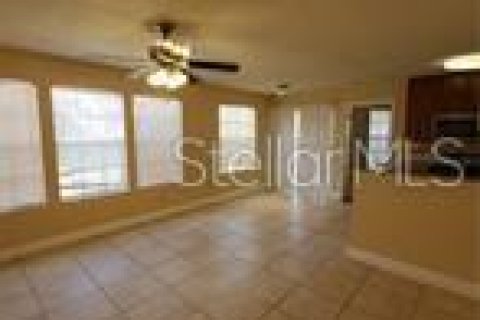 Copropriété à louer à Orlando, Floride: 2 chambres, 90.21 m2 № 1766987 - photo 12