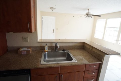 Copropriété à louer à Orlando, Floride: 2 chambres, 90.21 m2 № 1766987 - photo 9