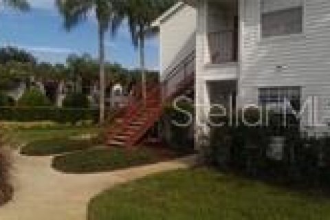 Copropriété à louer à Orlando, Floride: 2 chambres, 90.21 m2 № 1766987 - photo 1