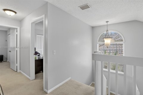 House in Davie, Florida 3 bedrooms, 180.51 sq.m. № 2058902 - photo 29