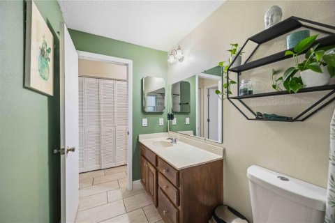 House in Punta Gorda, Florida 2 bedrooms, 114.08 sq.m. № 2219586 - photo 19