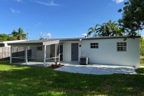 Casa en venta en Margate, Florida, 3 dormitorios, 93.65 m2 № 2261876 - foto 8