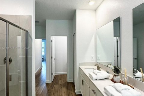 Villa ou maison à louer à Kissimmee, Floride: 6 chambres, 305.74 m2 № 2154968 - photo 27