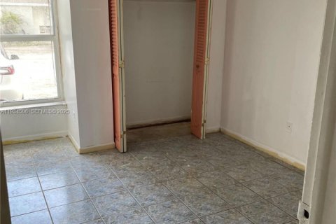 Adosado en venta en Miami, Florida, 3 dormitorios, 100.61 m2 № 1992502 - foto 6