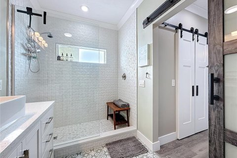 Condo in Indian Shores, Florida, 2 bedrooms  № 1885503 - photo 23