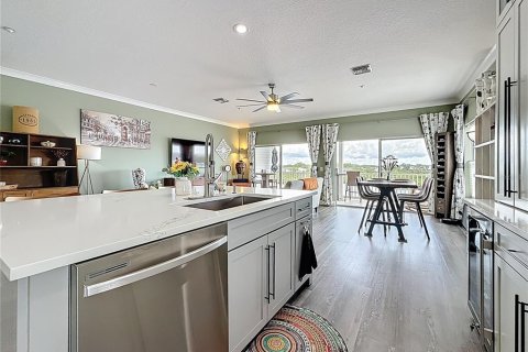 Condo in Indian Shores, Florida, 2 bedrooms  № 1885503 - photo 9