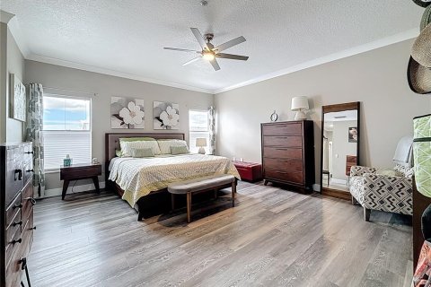 Condo in Indian Shores, Florida, 2 bedrooms  № 1885503 - photo 20