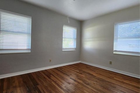 Casa en alquiler en Tampa, Florida, 3 dormitorios, 118.54 m2 № 1555936 - foto 8
