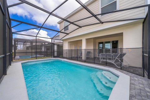 House in Davenport, Florida 6 bedrooms, 288.74 sq.m. № 1561350 - photo 7