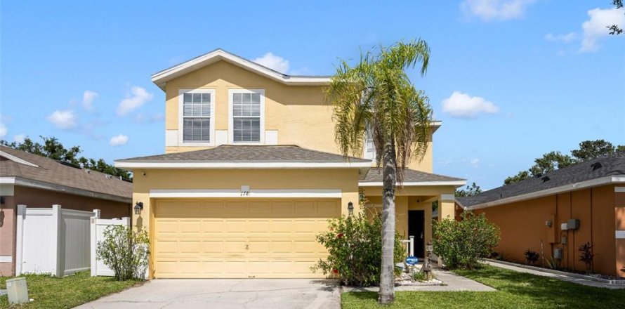 Villa ou maison à Davenport, Floride 4 chambres, 164.25 m2 № 1598598