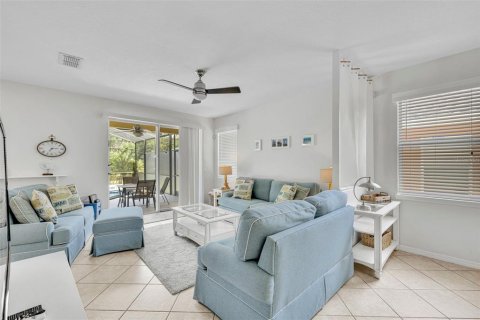 Villa ou maison à vendre à Davenport, Floride: 4 chambres, 164.25 m2 № 1598598 - photo 6