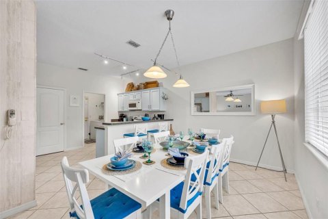 Villa ou maison à vendre à Davenport, Floride: 4 chambres, 164.25 m2 № 1598598 - photo 11