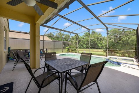Villa ou maison à vendre à Davenport, Floride: 4 chambres, 164.25 m2 № 1598598 - photo 28