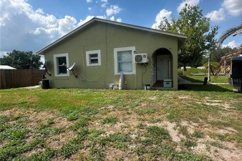 Apartment in Arcadia, Florida 2 bedrooms, 80.64 sq.m. № 2214118