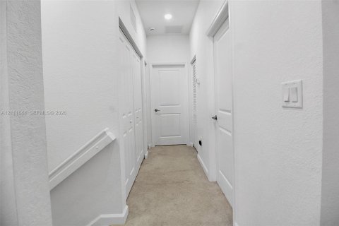 Купить таунхаус в Хомстед, Флорида 3 спальни, 133.97м2, № 2428445 - фото 14