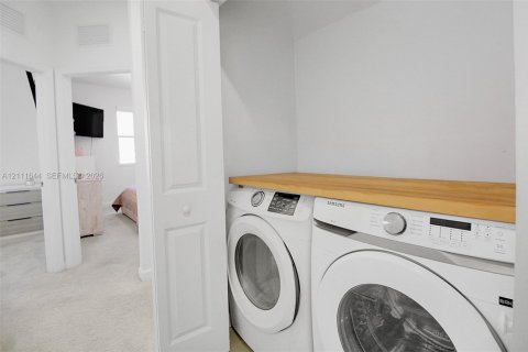 Купить таунхаус в Хомстед, Флорида 3 спальни, 133.97м2, № 2428445 - фото 15