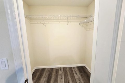 House in Clearwater, Florida 3 bedrooms, 116.96 sq.m. № 1805248 - photo 8