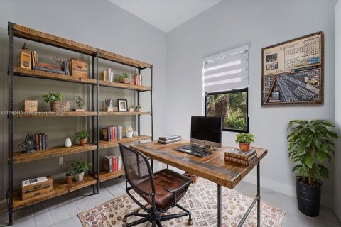 House in Lehigh Acres, Florida 3 bedrooms, 180.42 sq.m. № 1958974 - photo 19