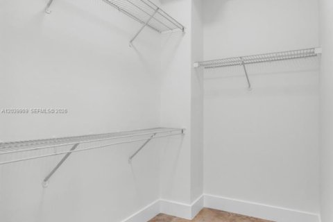 Copropriété à louer à Fort Lauderdale, Floride: 1 chambre, 75.81 m2 № 2087909 - photo 13