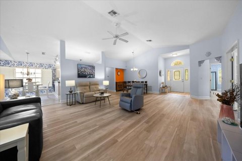 Casa en venta en Ocala, Florida, 3 dormitorios, 162.76 m2 № 2387443 - foto 9