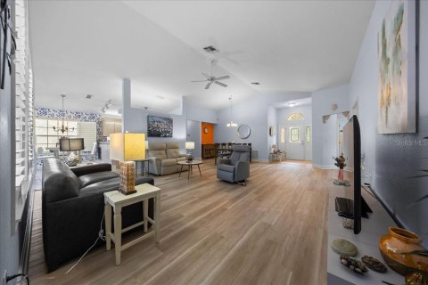 Casa en venta en Ocala, Florida, 3 dormitorios, 162.76 m2 № 2387443 - foto 8