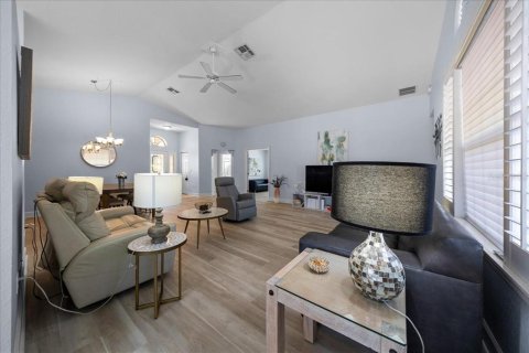 Casa en venta en Ocala, Florida, 3 dormitorios, 162.76 m2 № 2387443 - foto 7