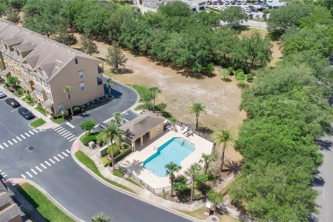Townhouse in Lake Mary, Florida 4 bedrooms, 199.37 sq.m. № 1673674 - photo 23
