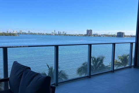 Condominio en venta en Miami, Florida, 1 dormitorio № 1965787 - foto 1