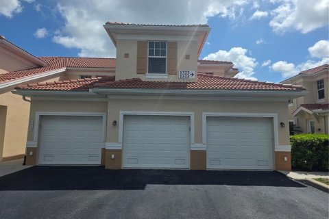 Condo in Punta Gorda, Florida, 3 bedrooms № 2166310 - photo 2