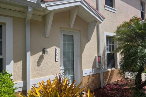 Condo in Punta Gorda, Florida, 3 bedrooms № 2166310 - photo 4