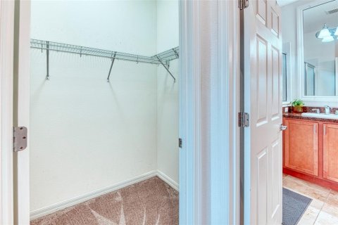 Купить виллу или дом в Киссимми, Флорида 6 комнат, 159.7м2, № 2147853 - фото 22