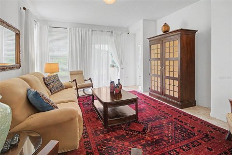 Купить виллу или дом в Киссимми, Флорида 6 комнат, 159.7м2, № 2147853 - фото 17