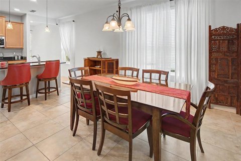 Купить виллу или дом в Киссимми, Флорида 6 комнат, 159.7м2, № 2147853 - фото 15