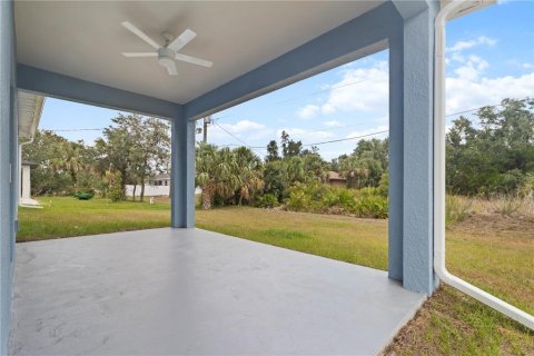 Casa en venta en North Port, Florida, 3 dormitorios, 151.43 m2 № 1689659 - foto 7