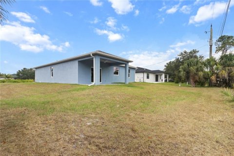 Casa en venta en North Port, Florida, 3 dormitorios, 151.43 m2 № 1689659 - foto 5