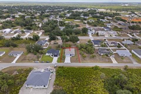 Casa en venta en North Port, Florida, 3 dormitorios, 151.43 m2 № 1689659 - foto 4