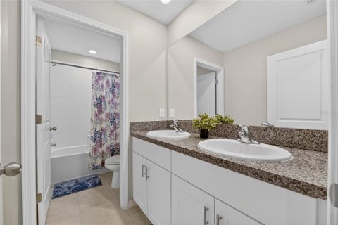 Casa en venta en Wimauma, Florida, 6 dormitorios, 242.85 m2 № 2157707 - foto 25