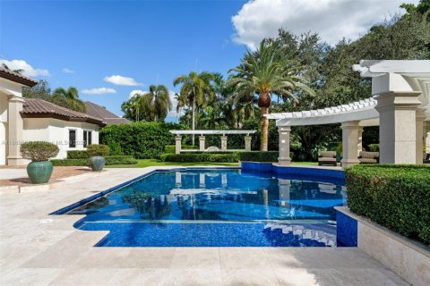 House in Pinecrest, Florida 6 bedrooms, 556.67 sq.m. № 1964904 - photo 27