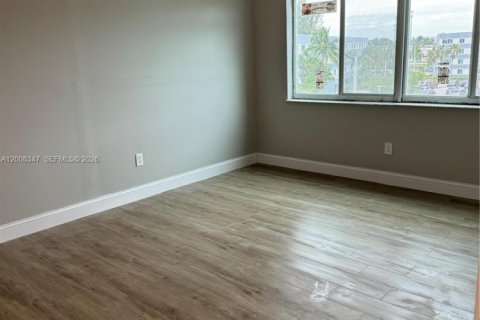 Снять в аренду кондоминиум в Хомстед, Флорида 2 спальни, 99.87м2, № 2069456 - фото 8