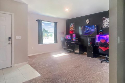 Villa ou maison à vendre à Port Charlotte, Floride: 4 chambres, 243.68 m2 № 1723299 - photo 5