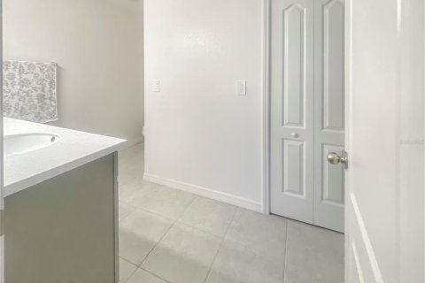 Villa ou maison à vendre à Port Charlotte, Floride: 4 chambres, 243.68 m2 № 1723299 - photo 21