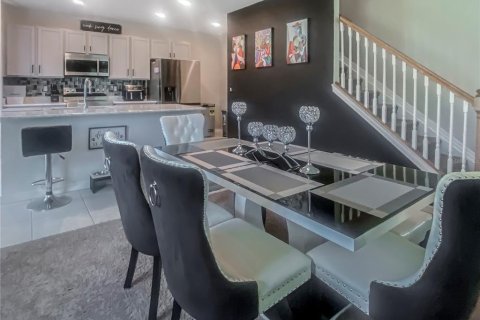 Villa ou maison à vendre à Port Charlotte, Floride: 4 chambres, 243.68 m2 № 1723299 - photo 13
